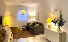 Kaluka Malaga Center Apartment - Free Parking